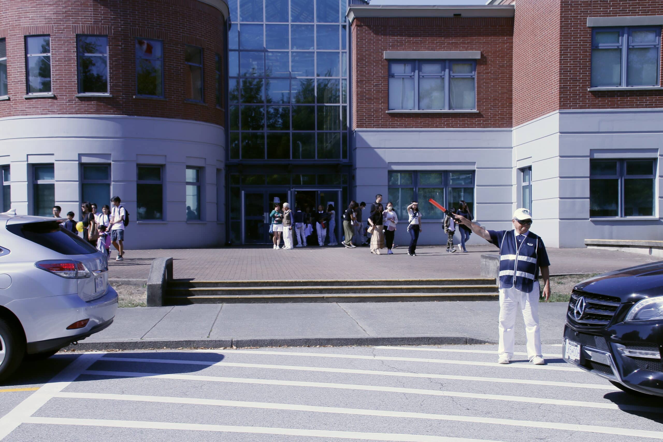 First Day Of School／開學 – Tzu Chi Canada